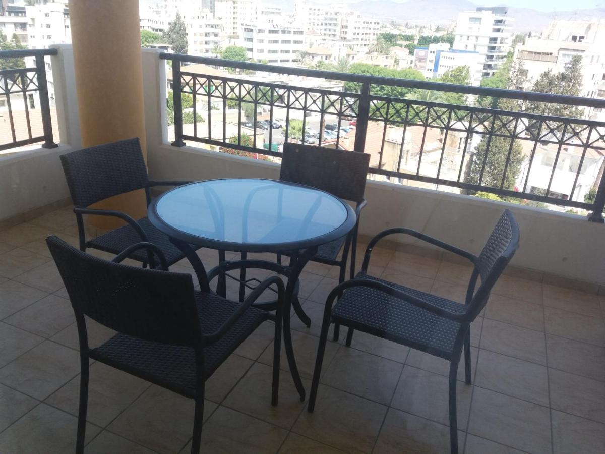 Апартаменти Klimentos Flat 64 Нікосія Екстер'єр фото